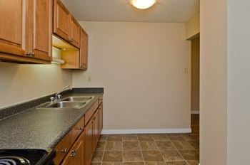 Tile flooring